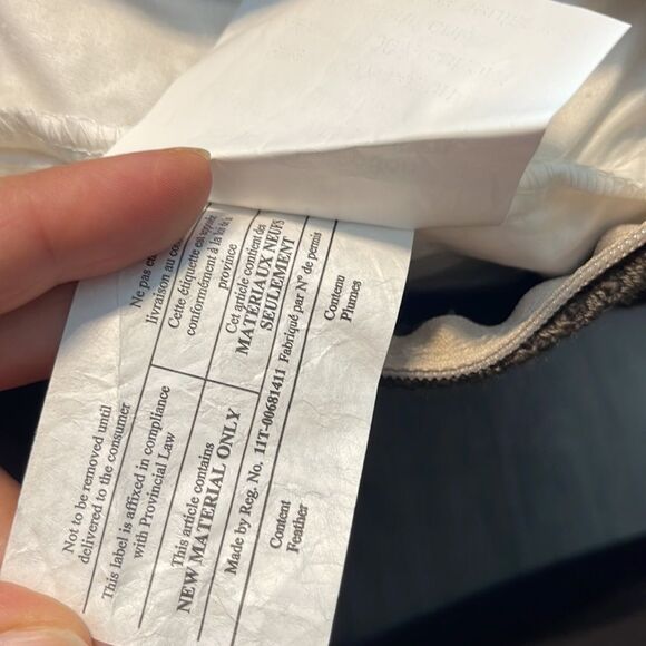 Furniture Nashua Toss Pillow - Bronze - Picture 3 of 4